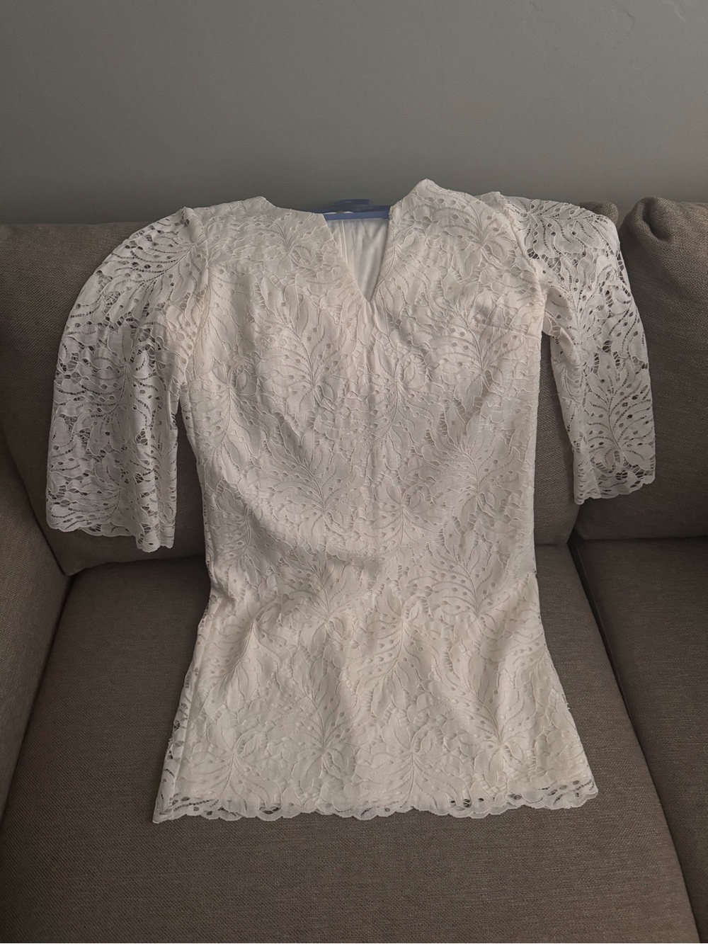 Trina Turk Cream Lace Bell Sleeve Shift Dress